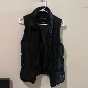 Black Puffy Vest with pockets